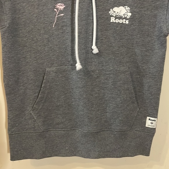 Roots Sleeveless Grey Hooded Sweatshirt Size Small - Picture 8 of 16